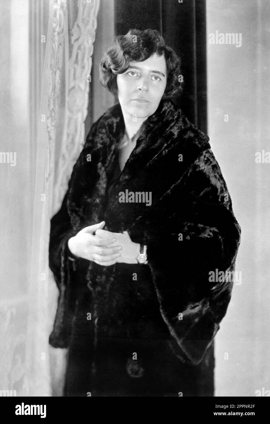 Alice Paul. Portrait of the American Quaker suffragist and women's rights activist, Alice Stokes Paul (1885-1977) by Underwood and Underwood, c. 1923 Stock Photo