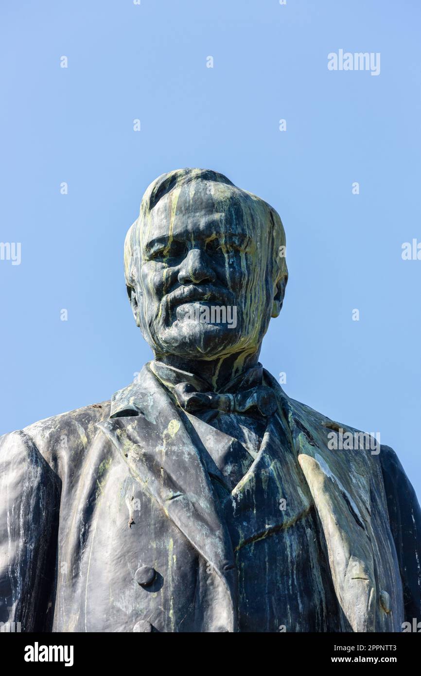Bird droppings on the face of Andrew Carnegie in Dunfermline, Fife. Stock Photo