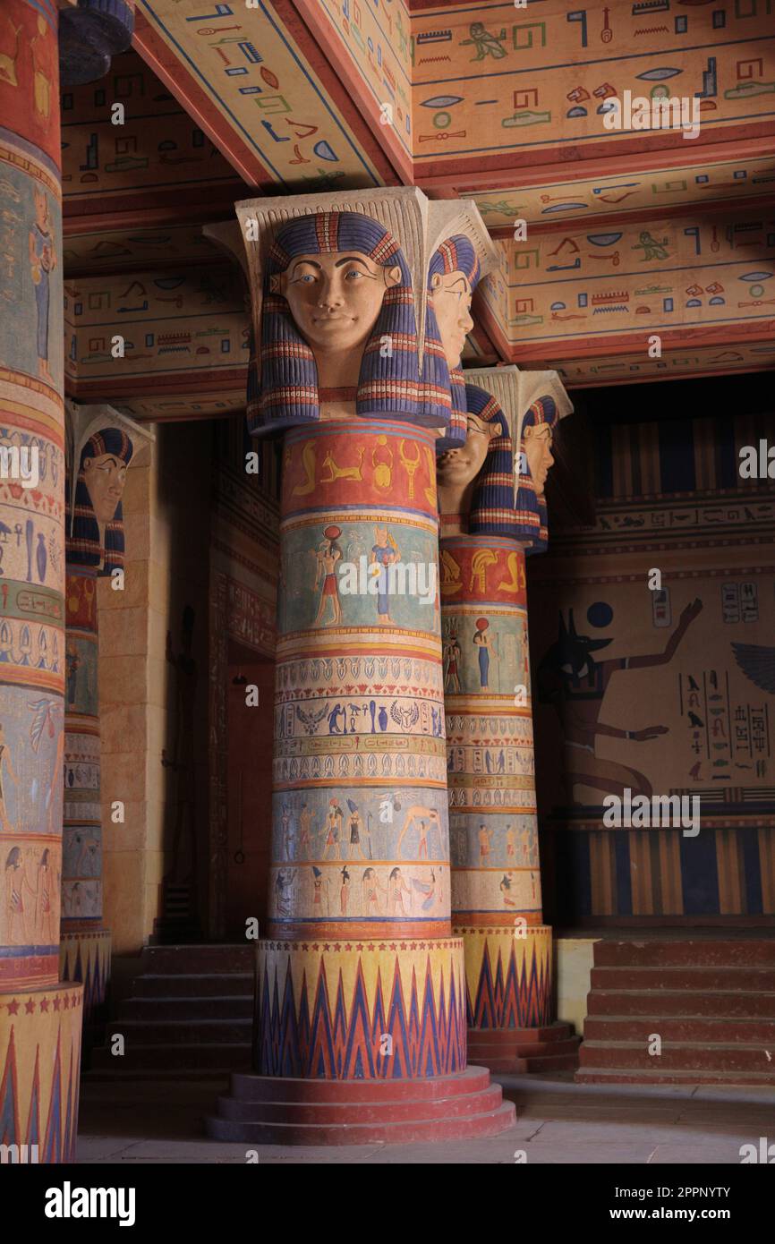 Ouarzazate morocco atlas film studio hi-res stock photography and images -  Page 6 - Alamy