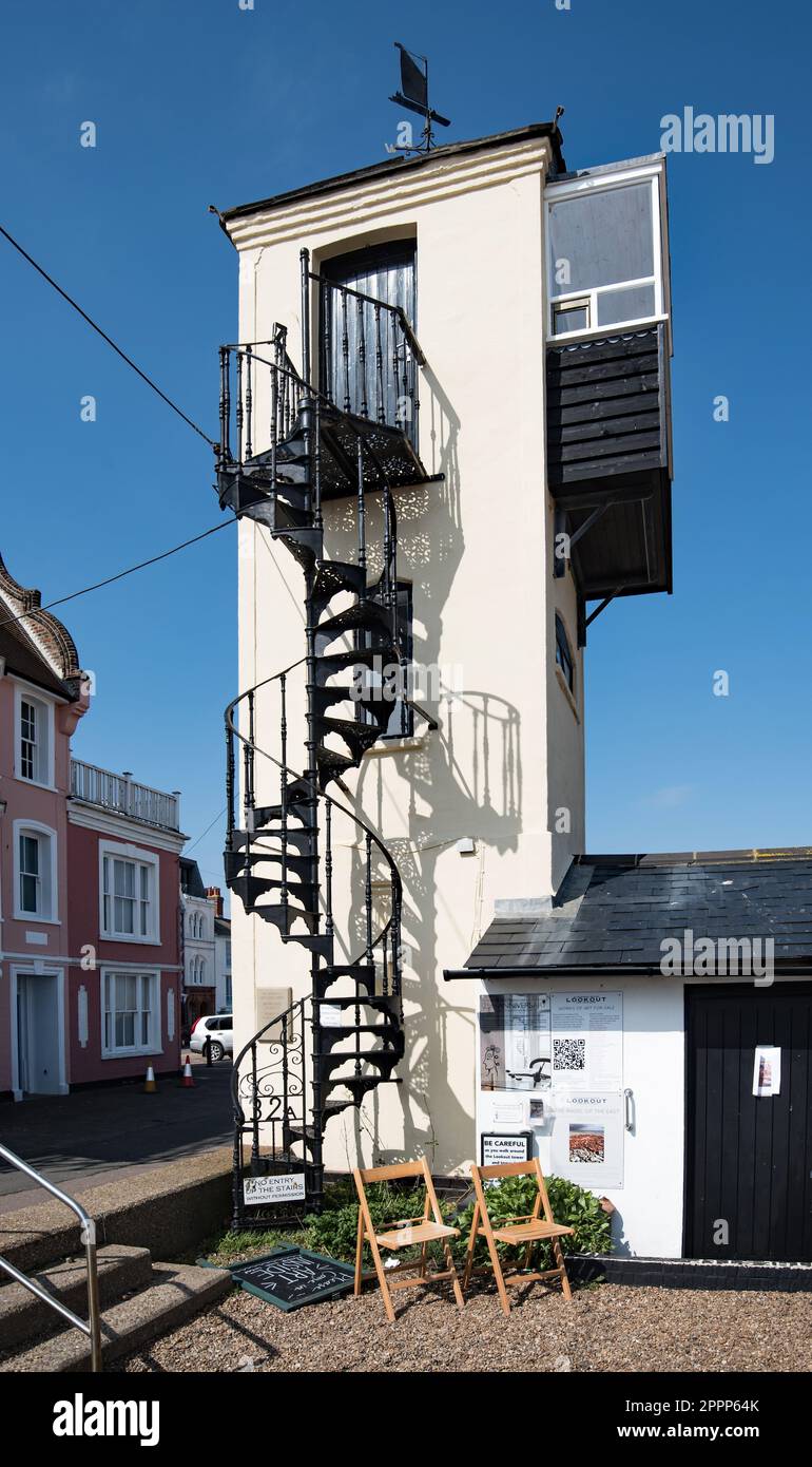South Lookout,Crag Path Aldeburgh Beach, Suffolk built as an