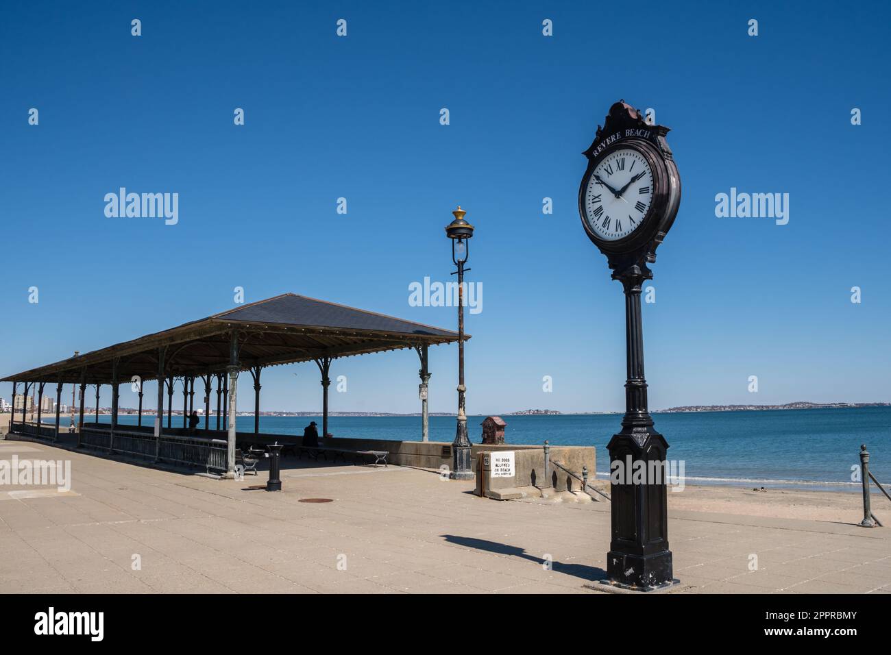 Revere, MA, USApril 8, 2023 Oldfashioned clock at beach in suburb of Boston Stock Photo Alamy