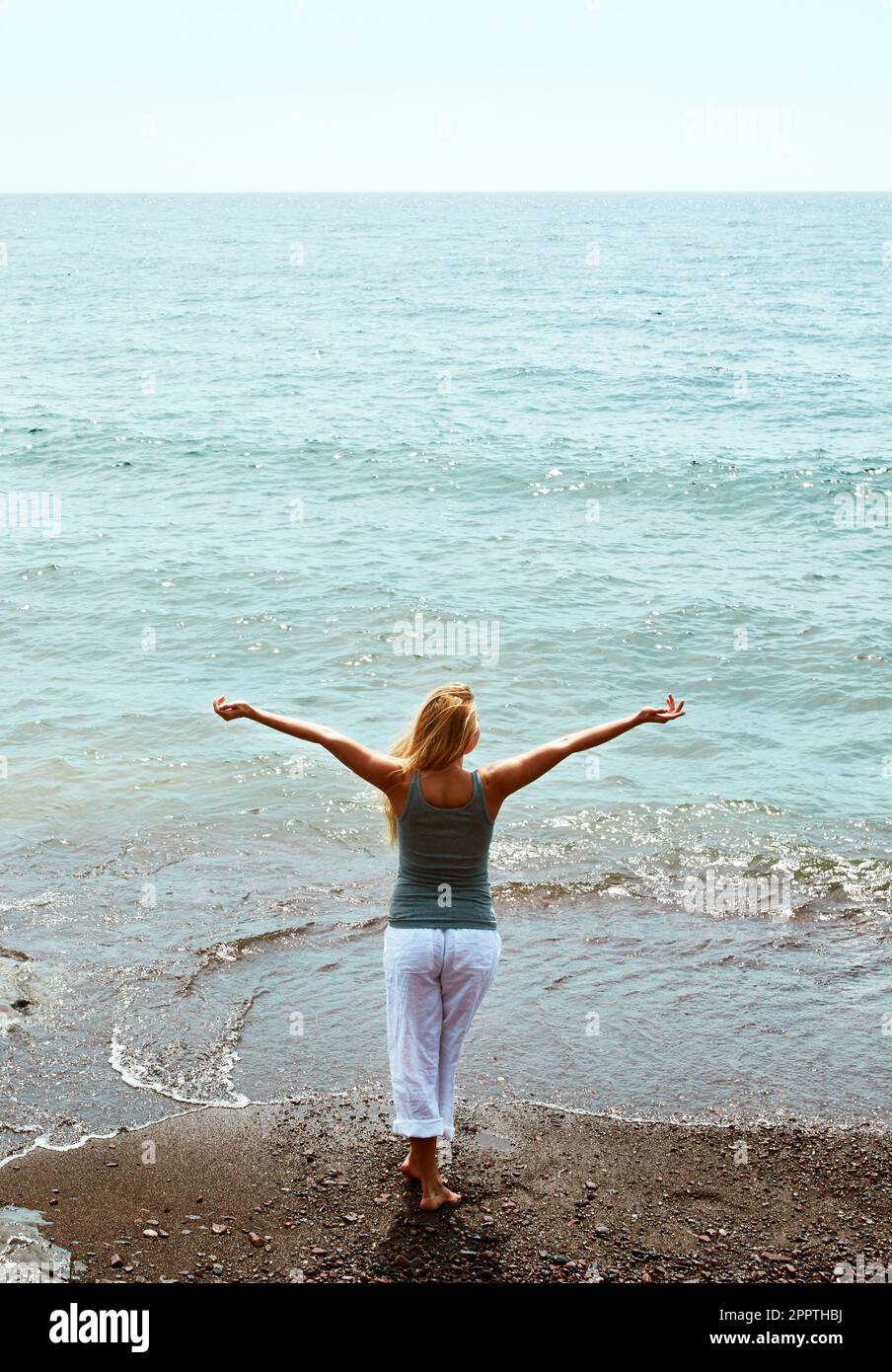 Lovely woman arms open hi-res stock photography and images - Alamy