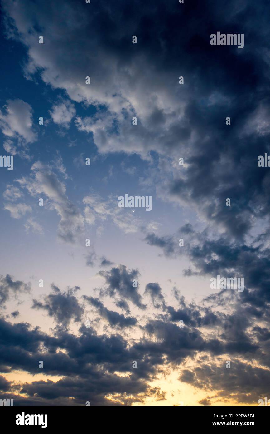 A clouds in the blue sky at sunset, beautiful photo digital picture ...