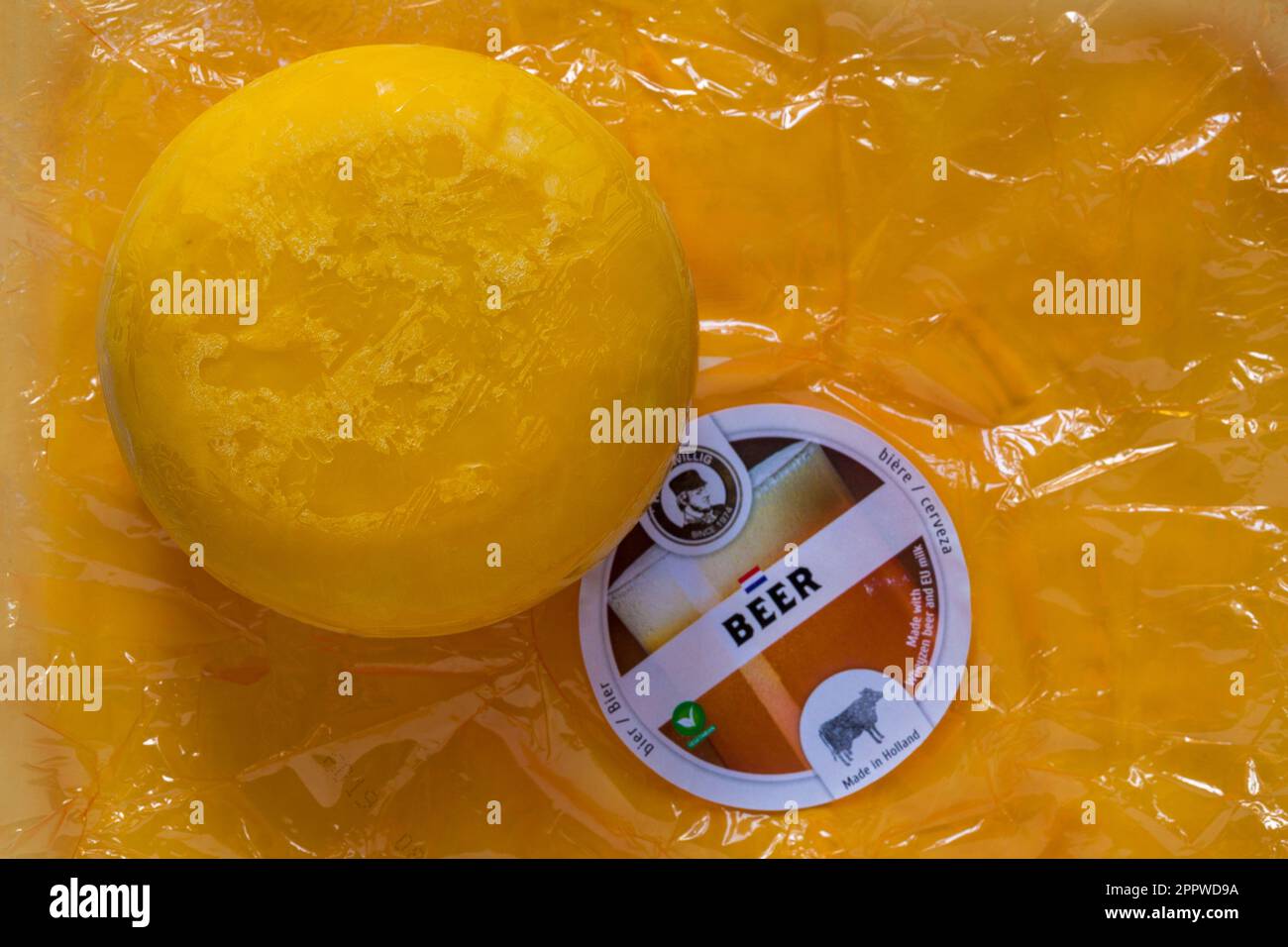 Henri Willig Bier Cheese made with wheyzen beer and EU milk Made in Holland Stock Photo Alamy