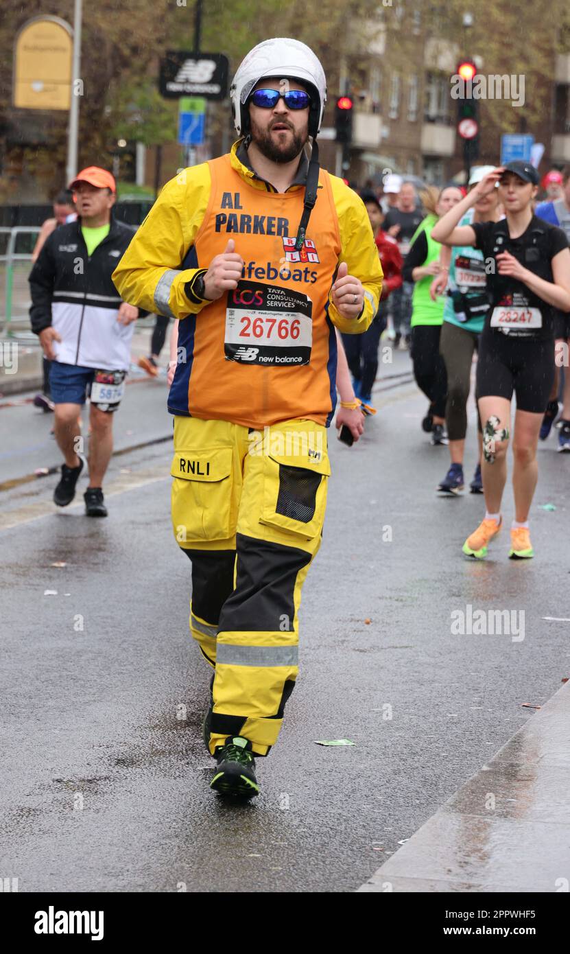pic shows: London Marathon 2023 Lifeboat crew Picture by Gavin Rodgers ...