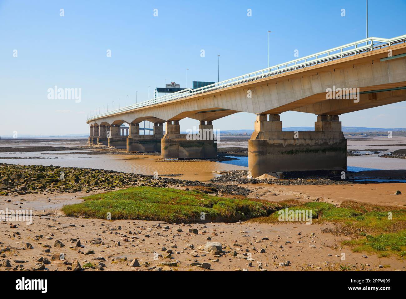The Prince of Wales Bridge which links England and Wales over the Severn Estuary. Stock Photo