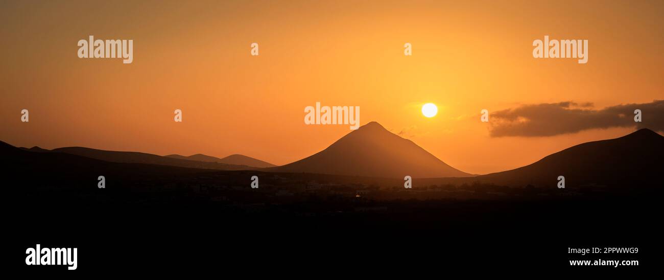Sunset at Villa Verde La Oliva Fuerteventura Stock Photo