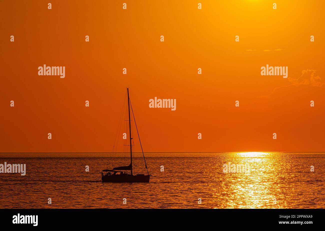 Sunset In Gallipoli Salento Puglia Italy Stock Photo Alamy sunset-in-gallipoli-salento-puglia-italy-stock-photo-alamy