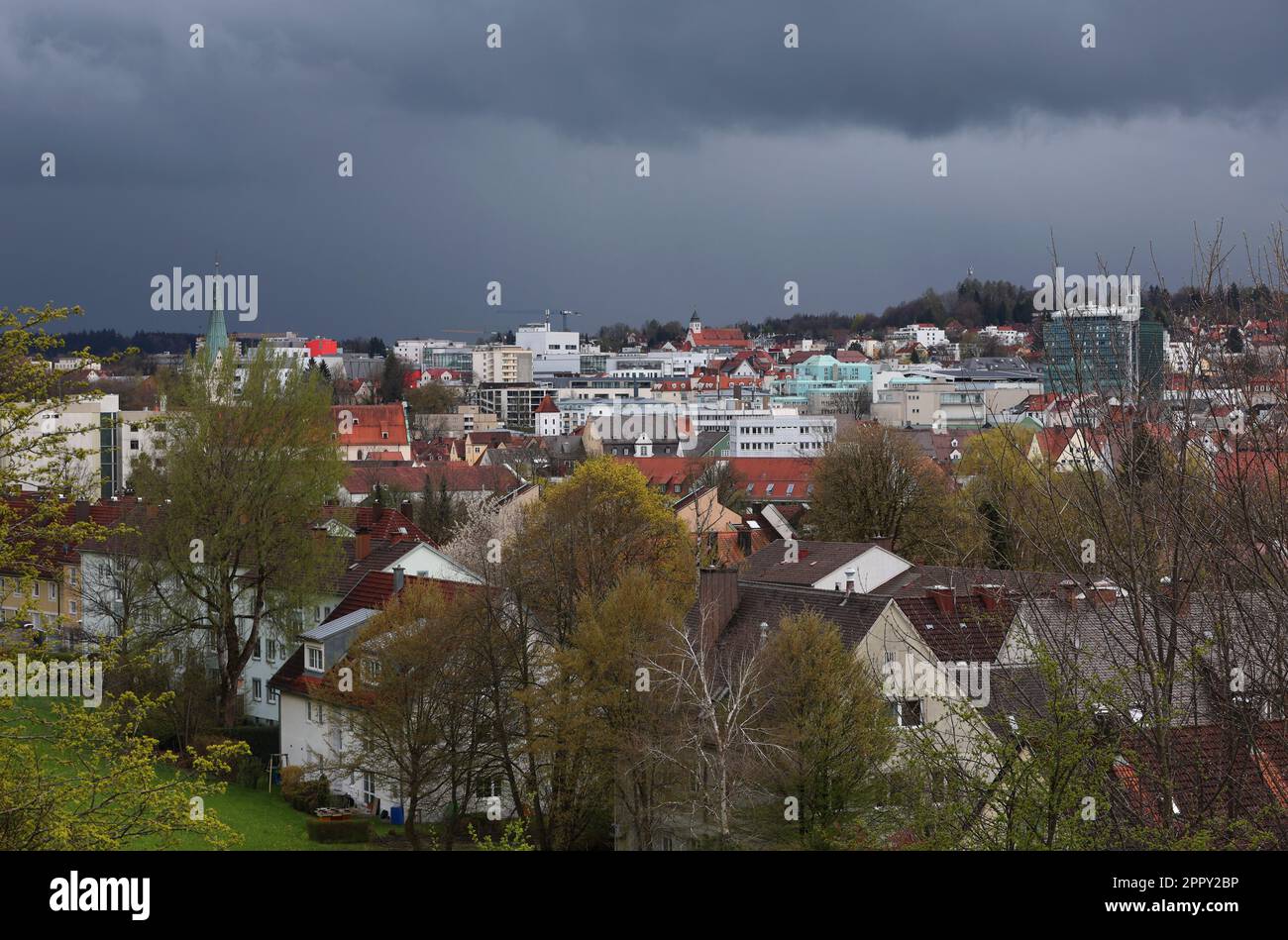 Kempten, Germany. 25th Apr, 2023. Local view of Kempten in the Allgäu region. Two young Syrians have planned an Islamist attack with an explosive belt, according to investigations. Police arrest one in Hamburg and his brother in Allgäu. Credit: Karl-Josef Hildenbrand/dpa/Alamy Live News Stock Photo
