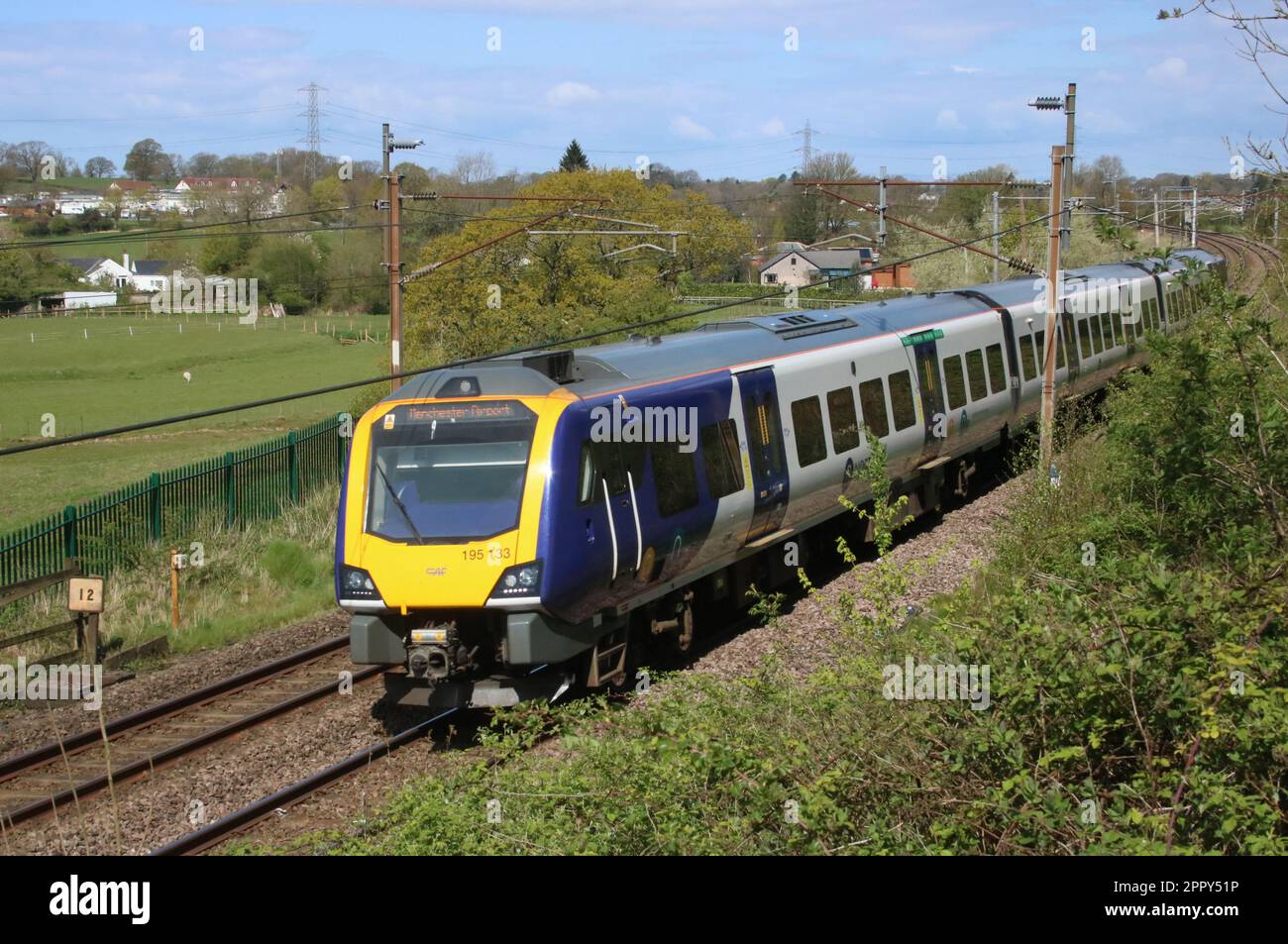 Manchester northern rail trains hires stock photography and images Alamy