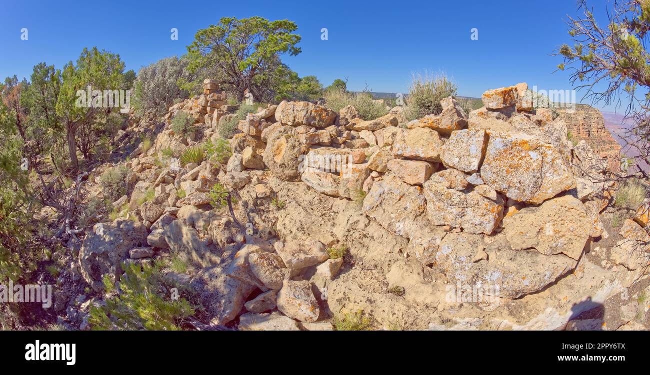 The rock wall remains of Indian Ruins east of Papago Creek at Grand Canyon Arizona. Stock Photo