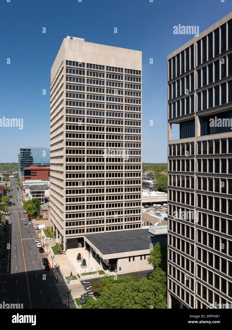 Pierre Laclede Center Stock Photo Alamy