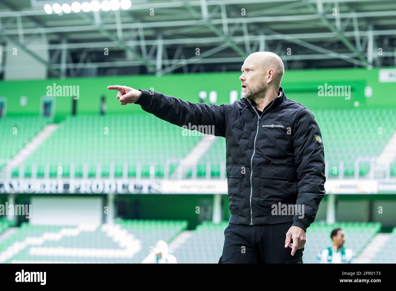 Beer game quarters hires stock photography and images Alamy