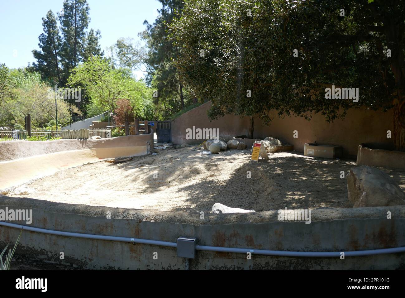 Los Angeles, California, USA 21st April 2023 Hippo and Rhino Exhibit
