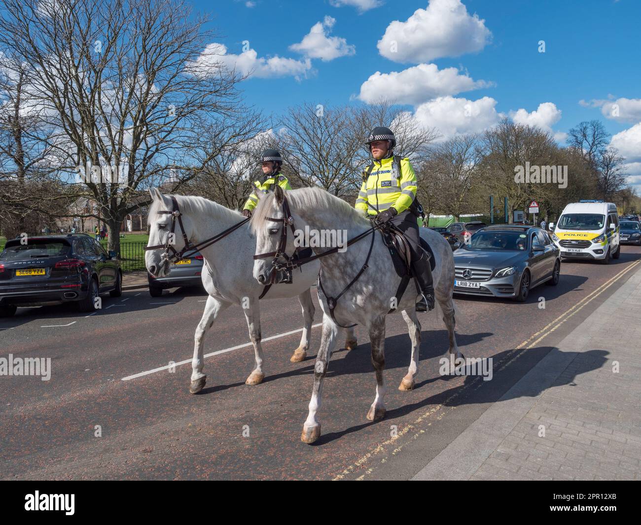 A pair of mounted Metropolitan Police in Kensington Gardens, London, UK. Stock Photo