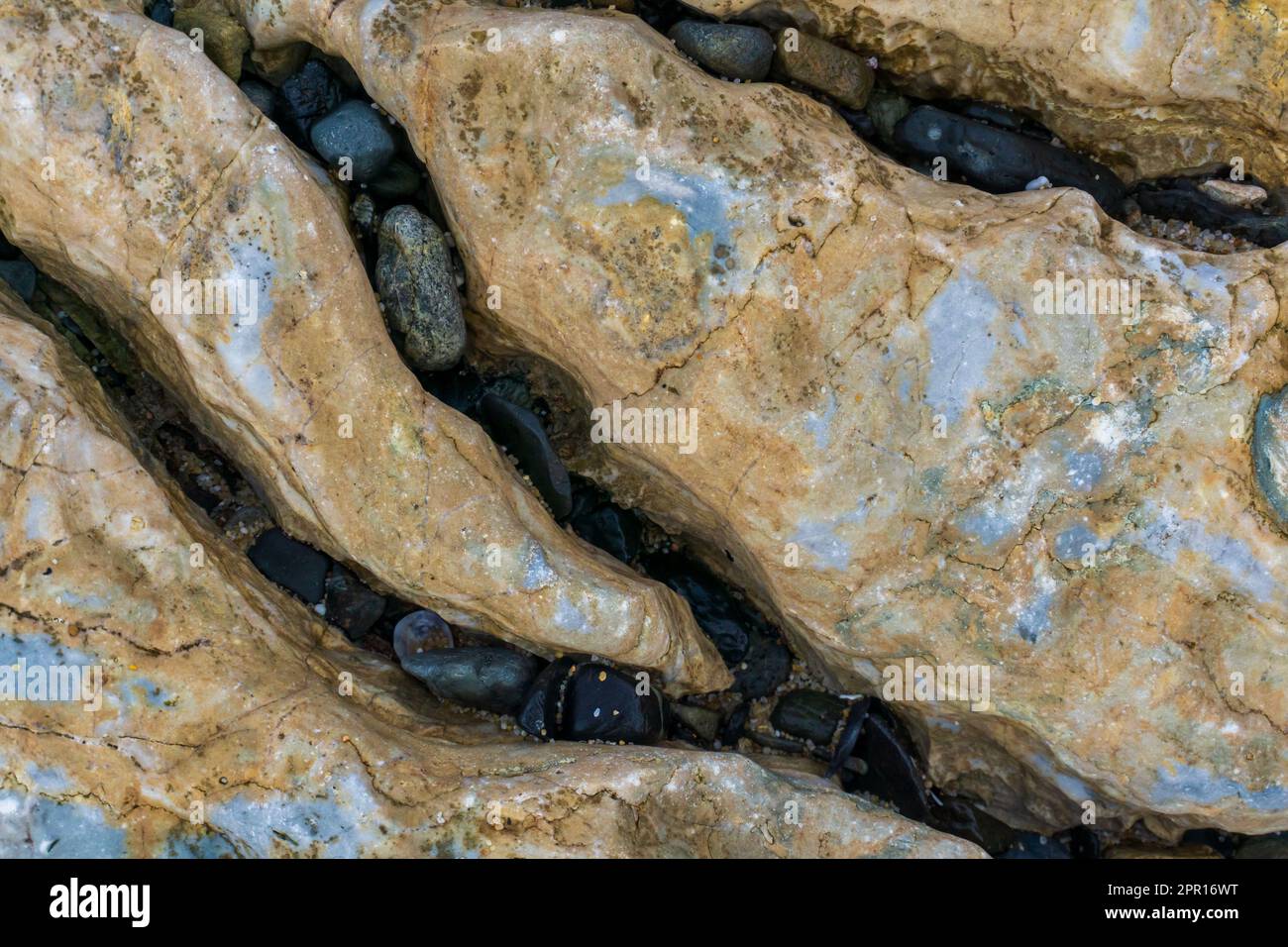 Smooth volcanic rocks and stones hi-res stock photography and images ...