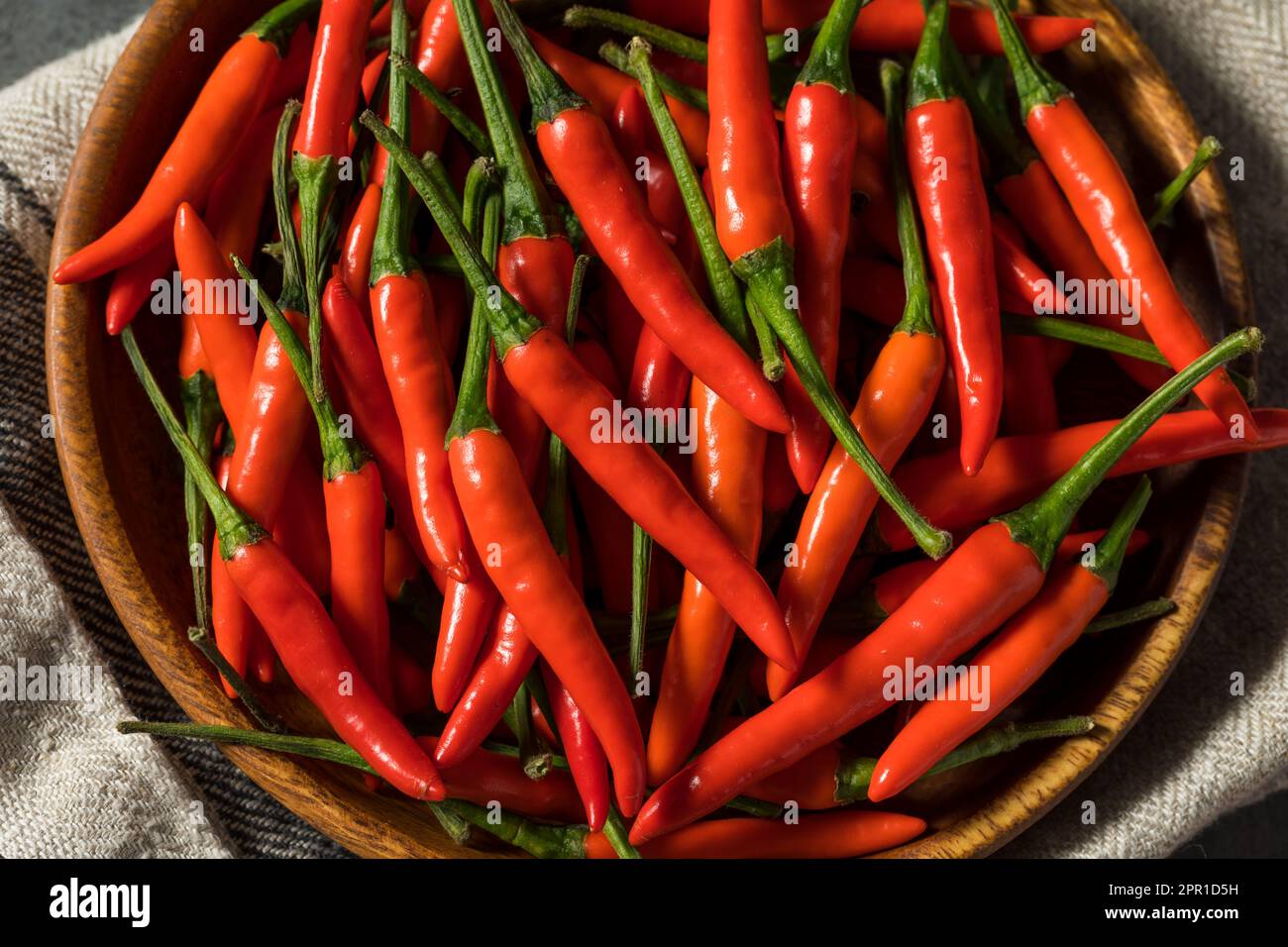 Spicy Organic Red Thai Birds Eye Chilli Peppers in a Bowl Stock Photo Alamy
