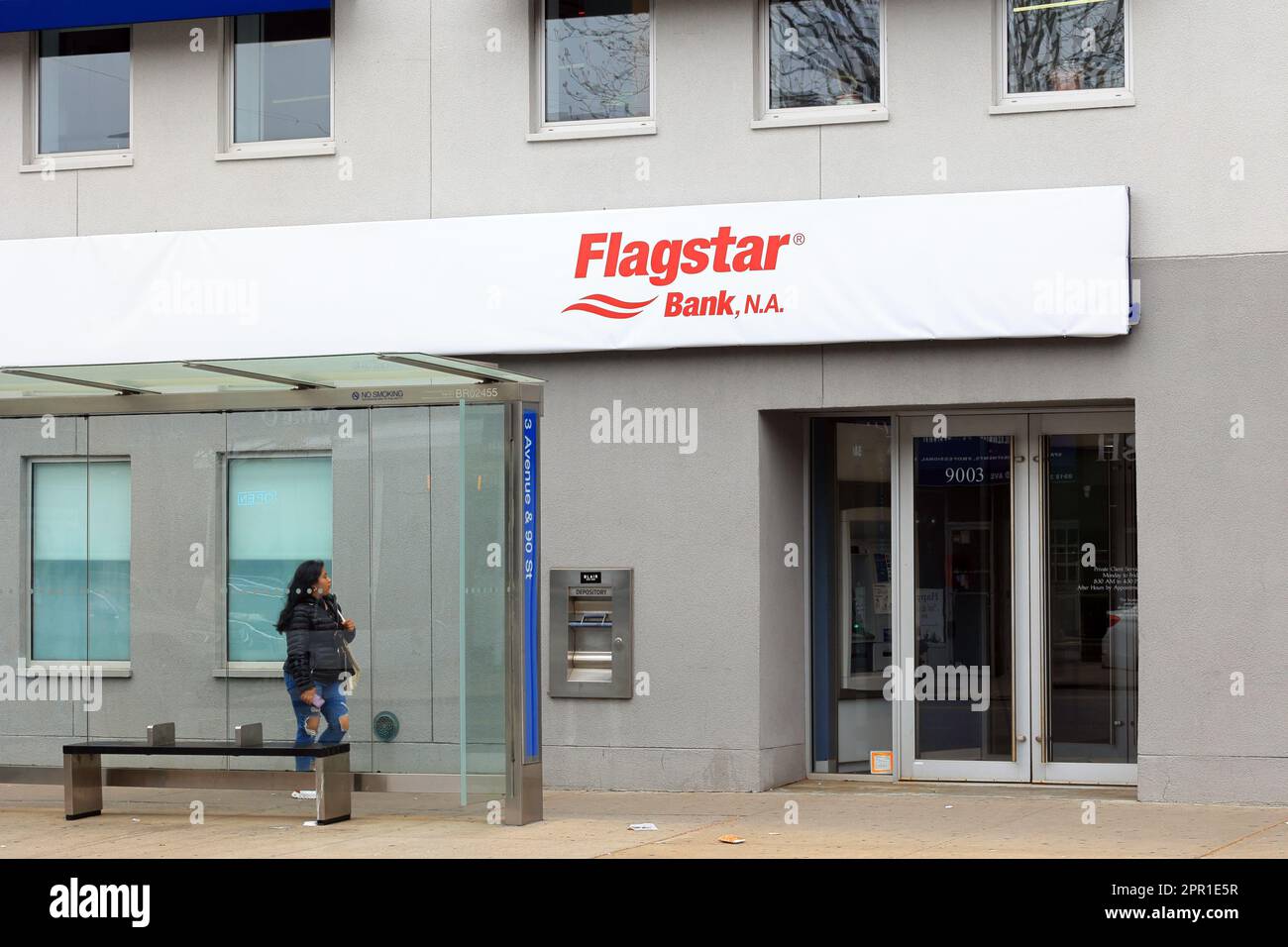 Flagstar Bank, 9003 Third Ave, Brooklyn, New York. NYC storefront photo of Signature bank under new ownership in the Bay Ridge neighborhood. Stock Photo