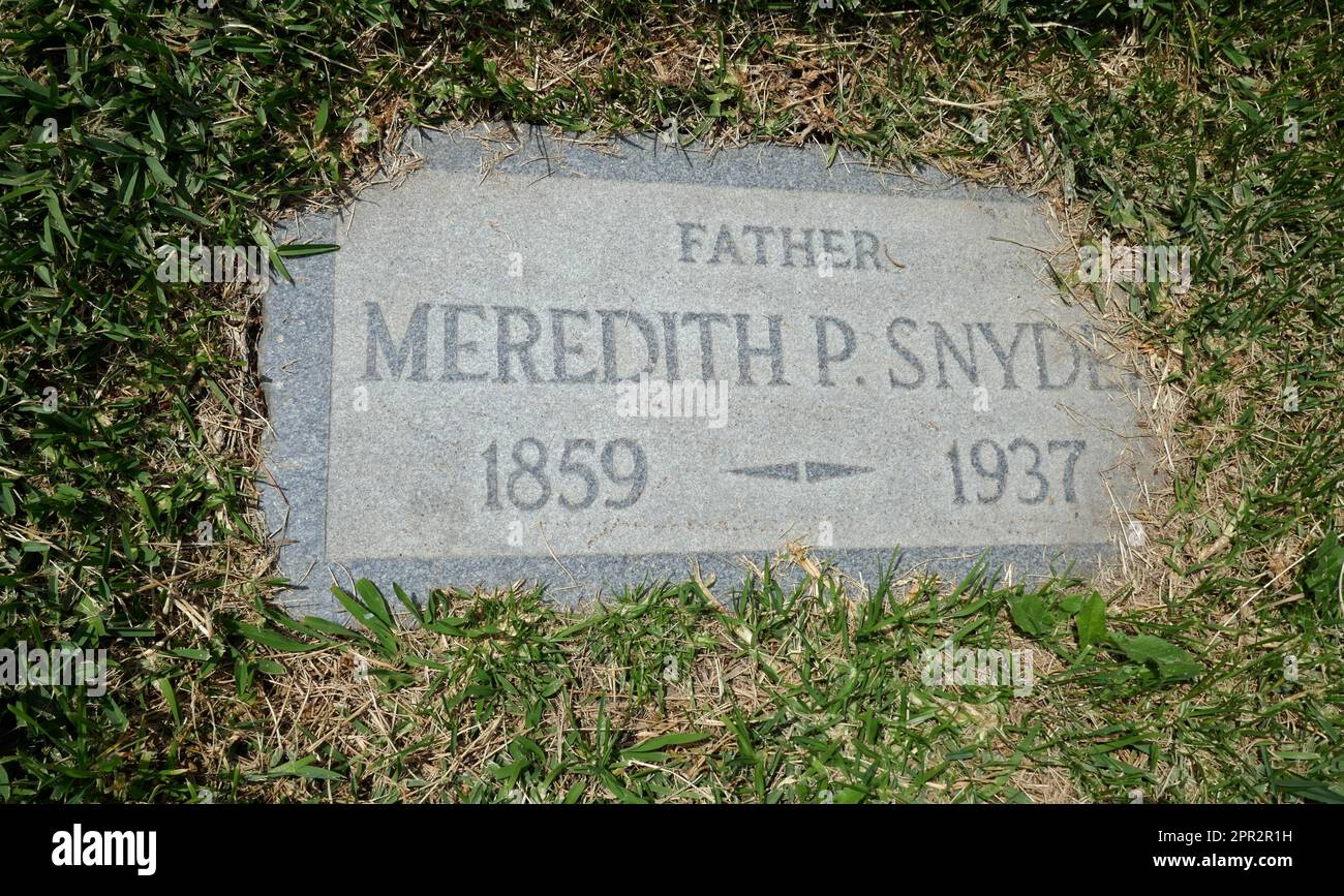 Los Angeles, California, USA 22nd April 2023 Former Mayor of Los Angeles Meredith Pinxton Snyder Grave at Hollywood Forever Cemetery on April 22, 2023 in Los Angeles, California, USA. Photo by Barry King/Alamy Stock Photo Stock Photo