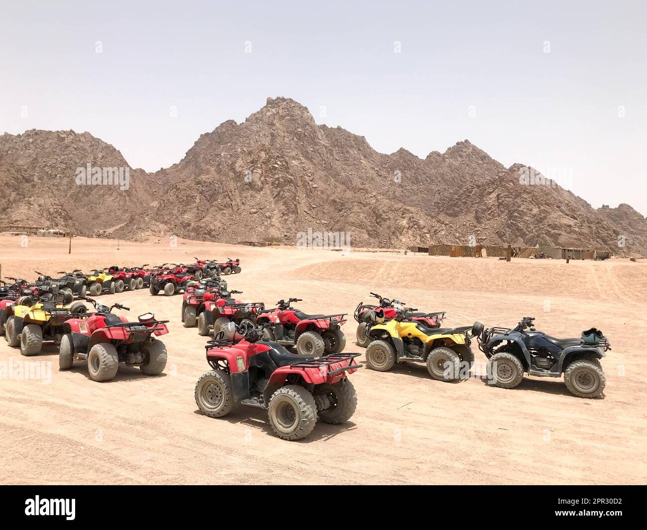 Four wheeled drive hi-res stock photography and images - Alamy