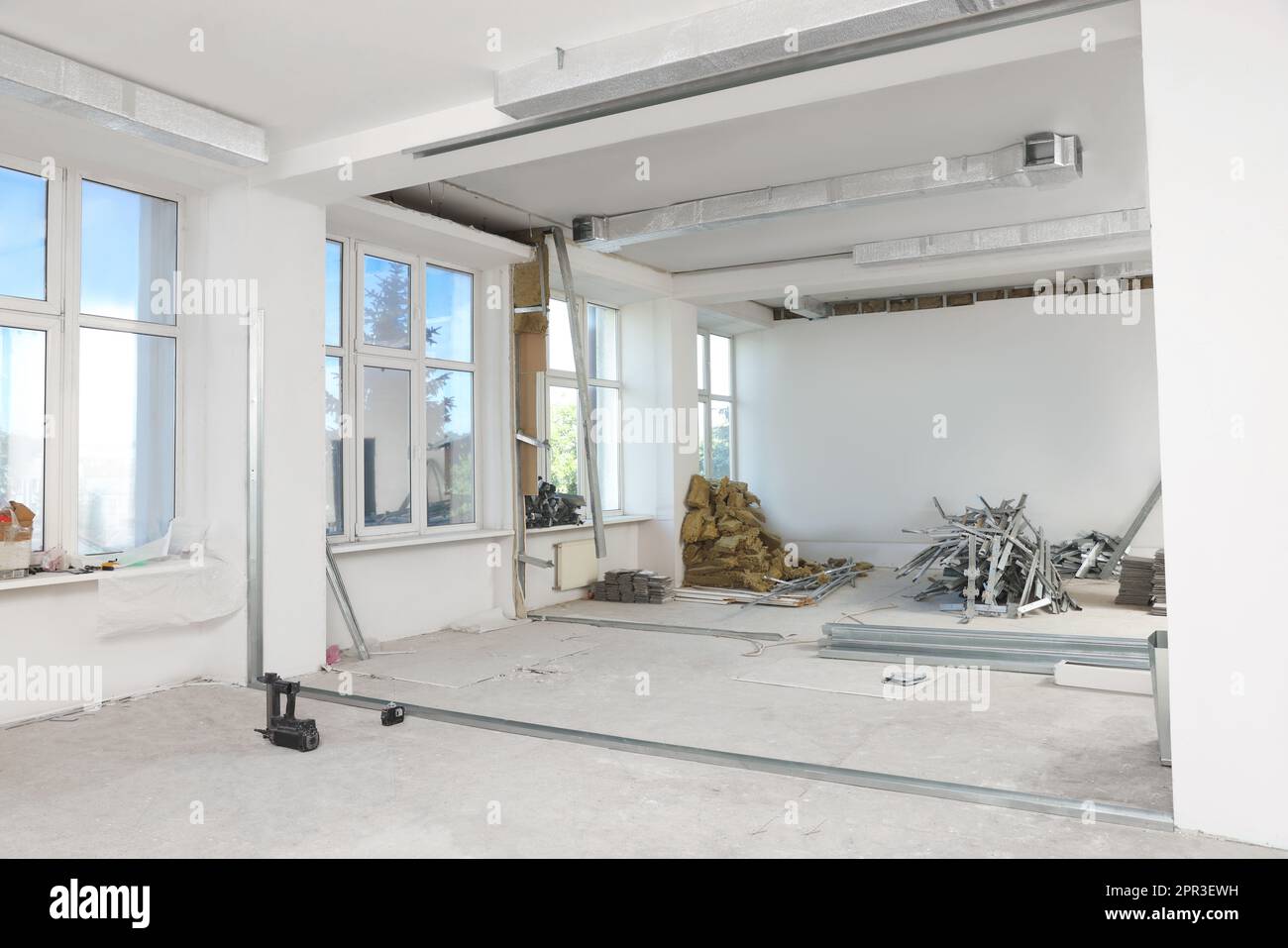 Room in apartment during repair. Home renovation Stock Photo - Alamy