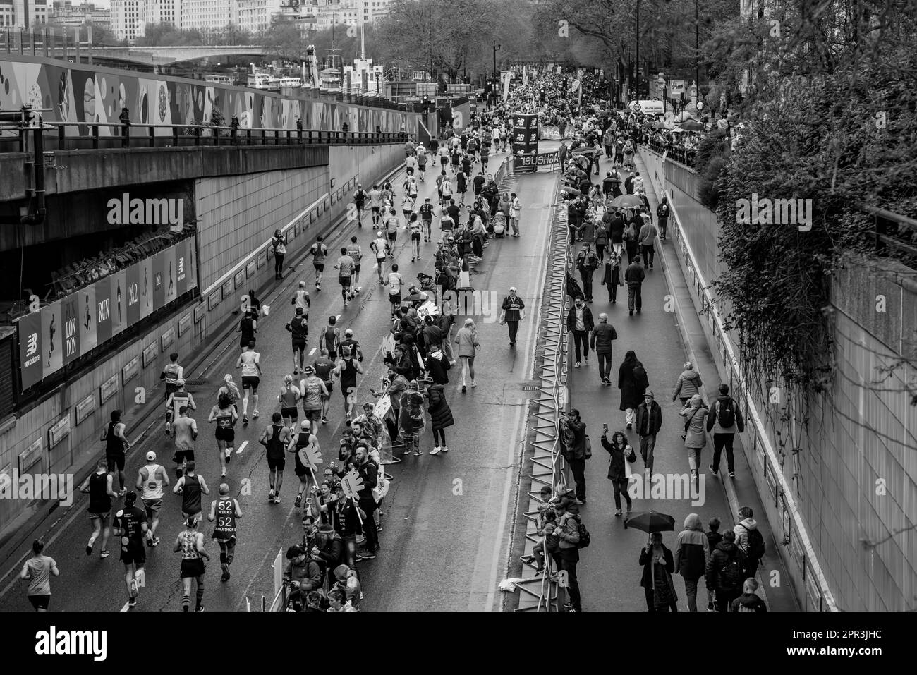 London Marathon 2023 Stock Photo Alamy