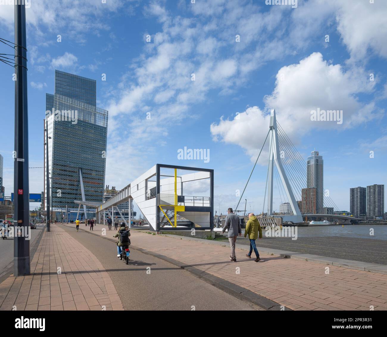 Rotterdam, Netherlands Bridgewatcher's House and quayside development