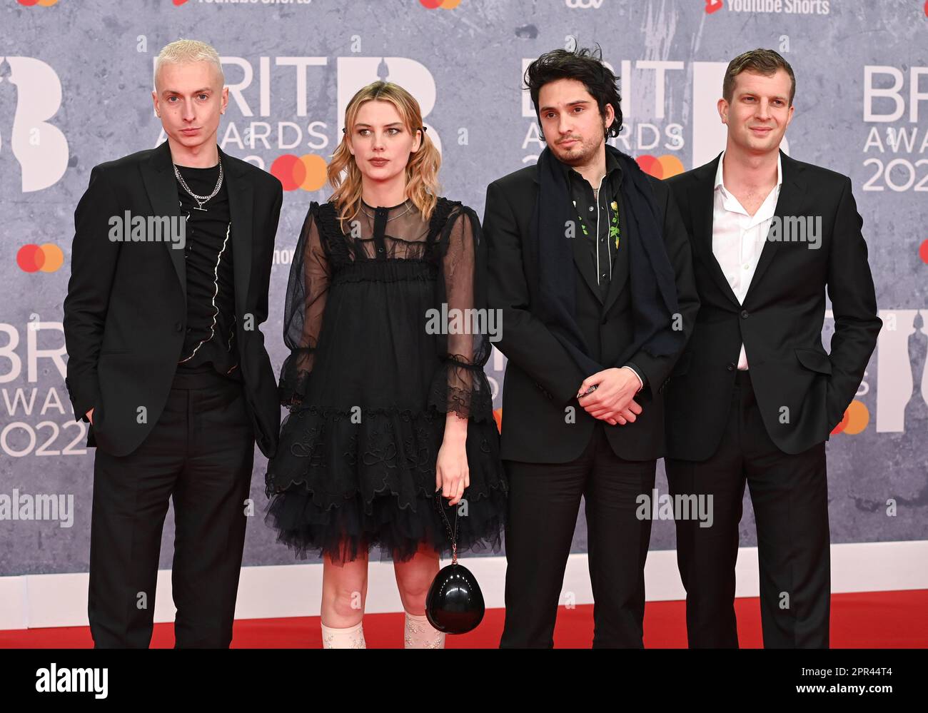 Photo Must Be Credited ©Alpha Press 079965 08/02/2022 Wolf Alice Joff Oddie, Ellie Rowsell, Theo Ellis and Joel Amey at The BRIT Awards 2022 at The O2 Arena in London Stock Photo