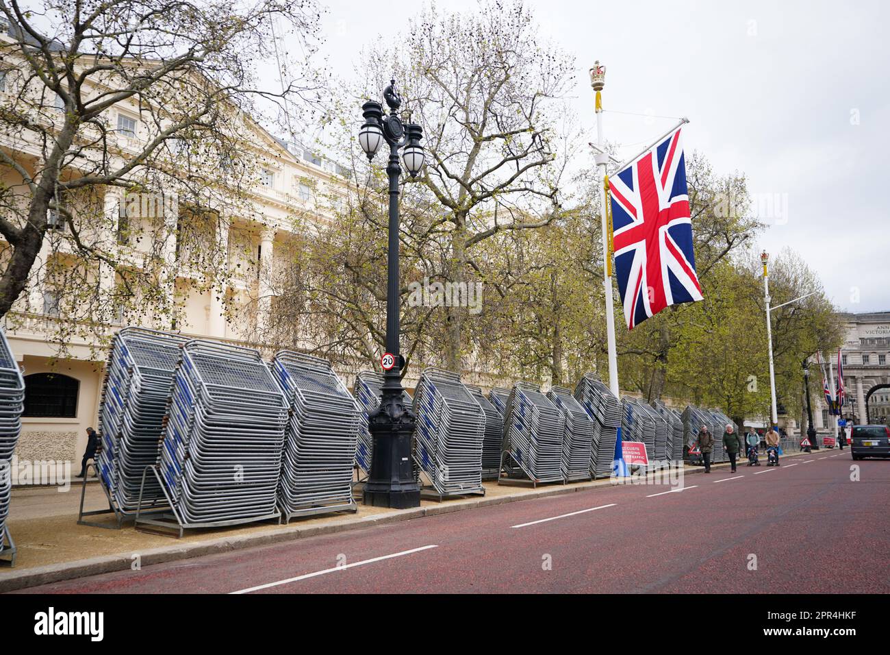 Fencing outside Buckingham Palace on the Mall, London as ireparations