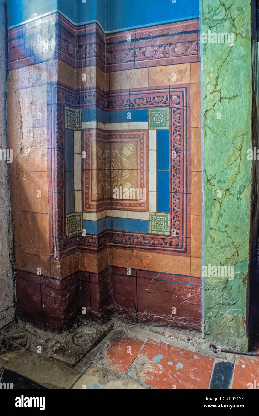 Old style house goa india hi-res stock photography and images - Alamy