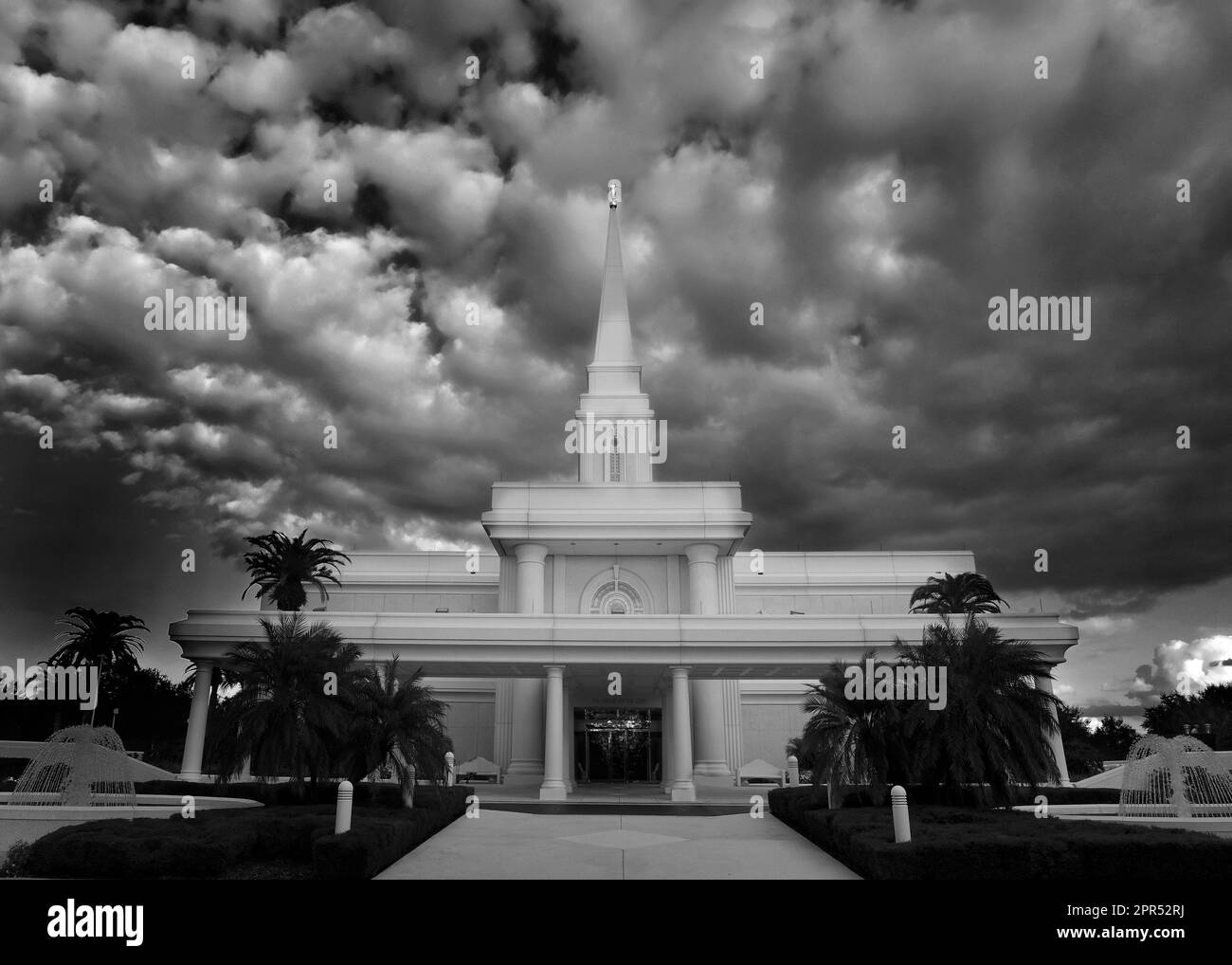 Florida Mormon LDS Temple building with blue sky and clouds Stock Photo