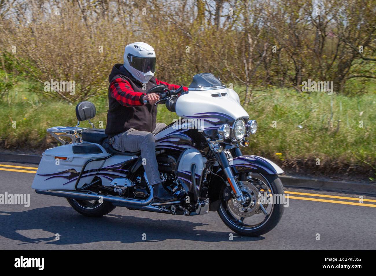 2015 harley 2024 cvo street glide