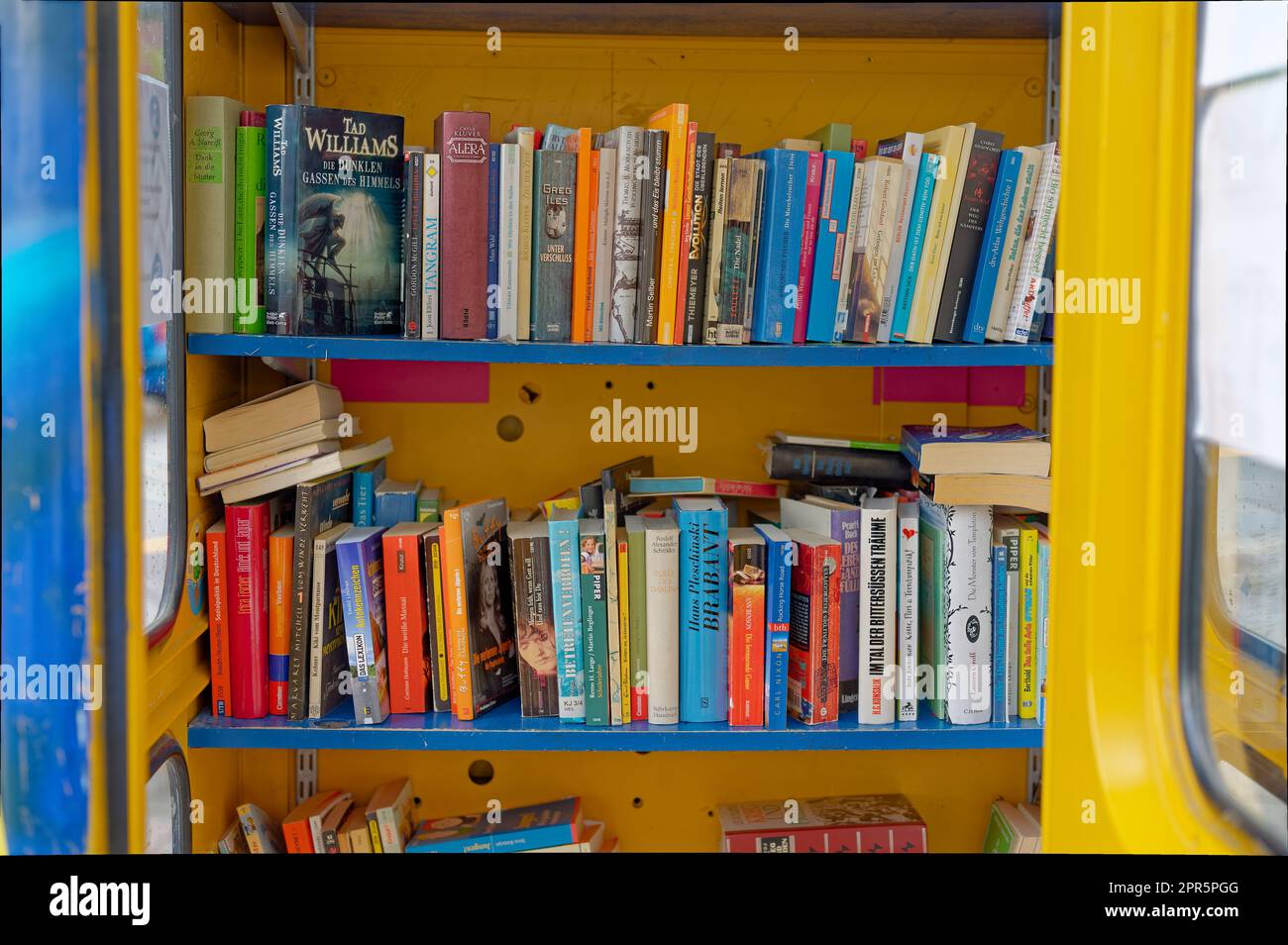 Telephone book berlin hi-res stock photography and images - Alamy