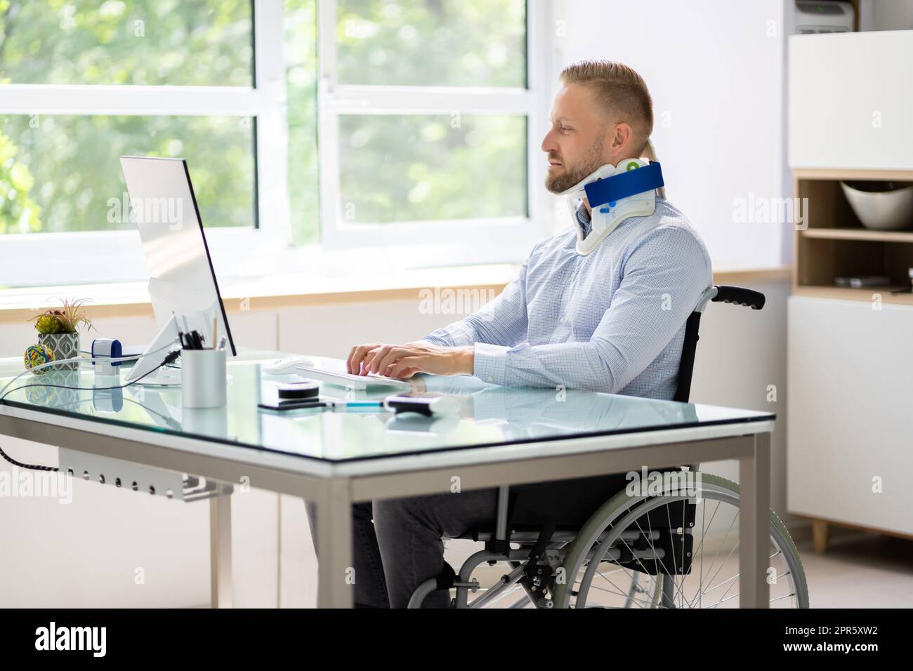 Disability Accident In Office. Broken Neck Brace Stock Photo Alamy
