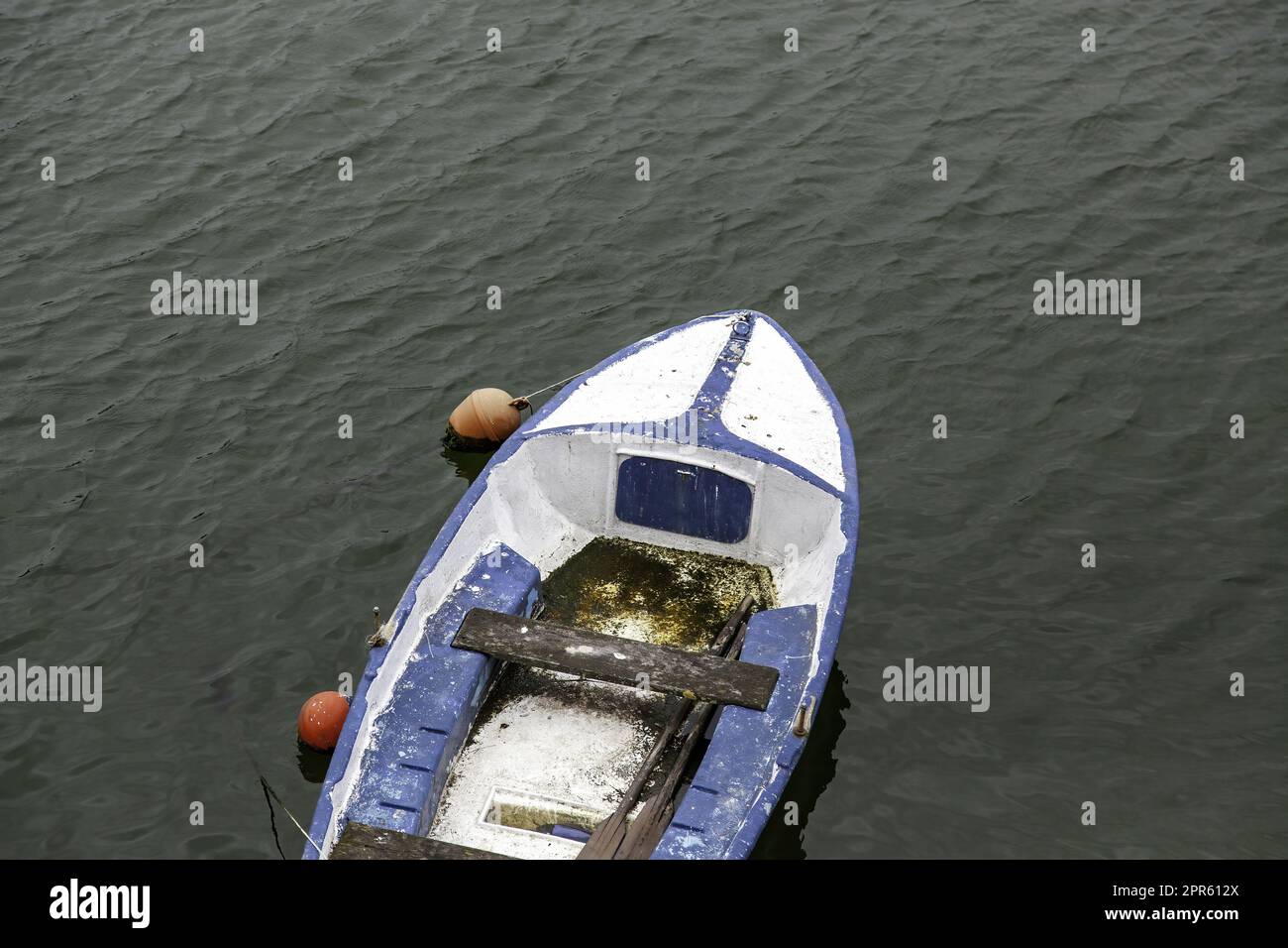 Old wooden boat in sea hi-res stock photography and images - Alamy