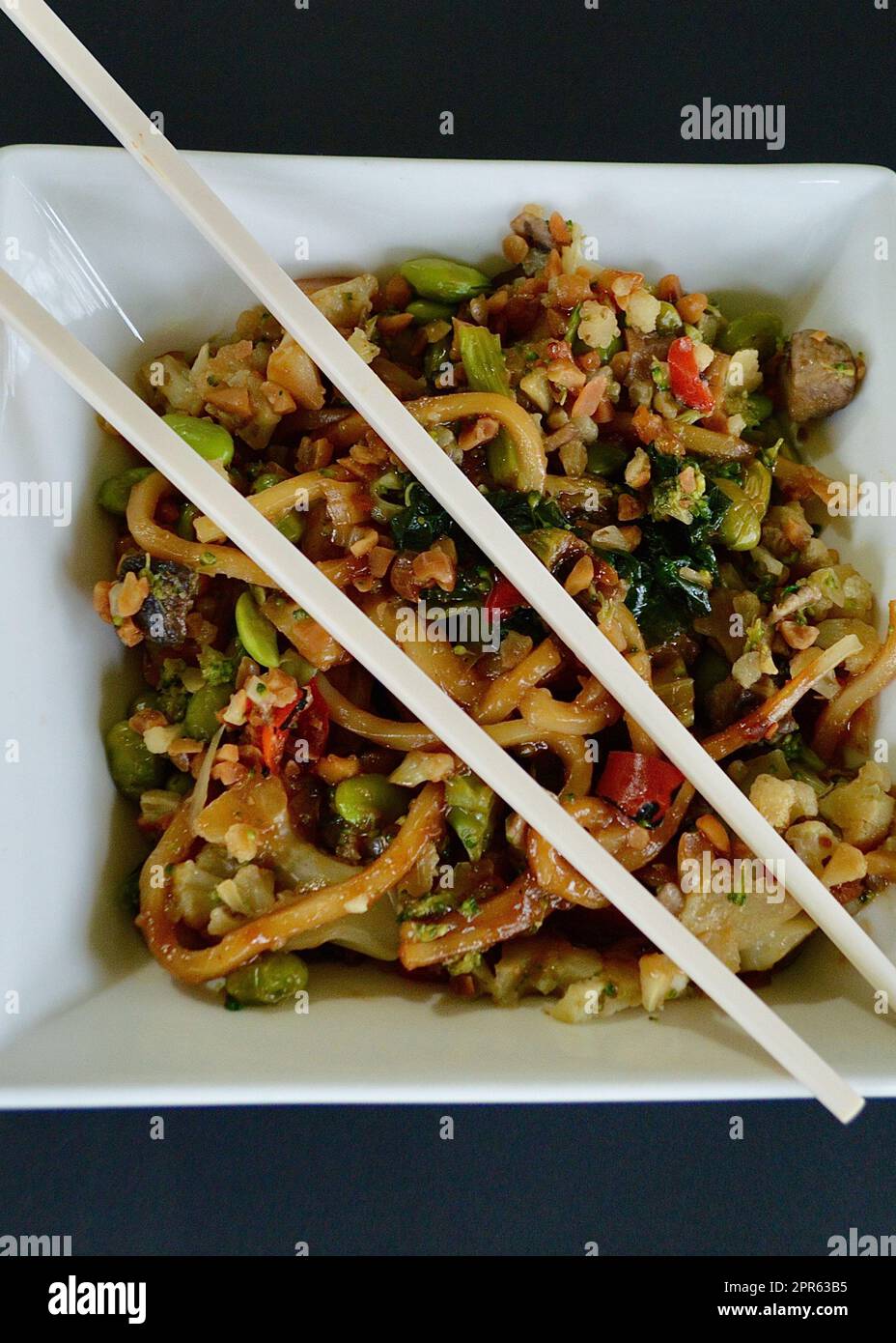 Japanese vegetable stir fry Stock Photo - Alamy