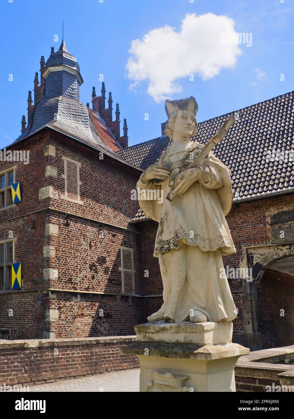 Germany, Hamm Heessen Castle Stock Photo Alamy