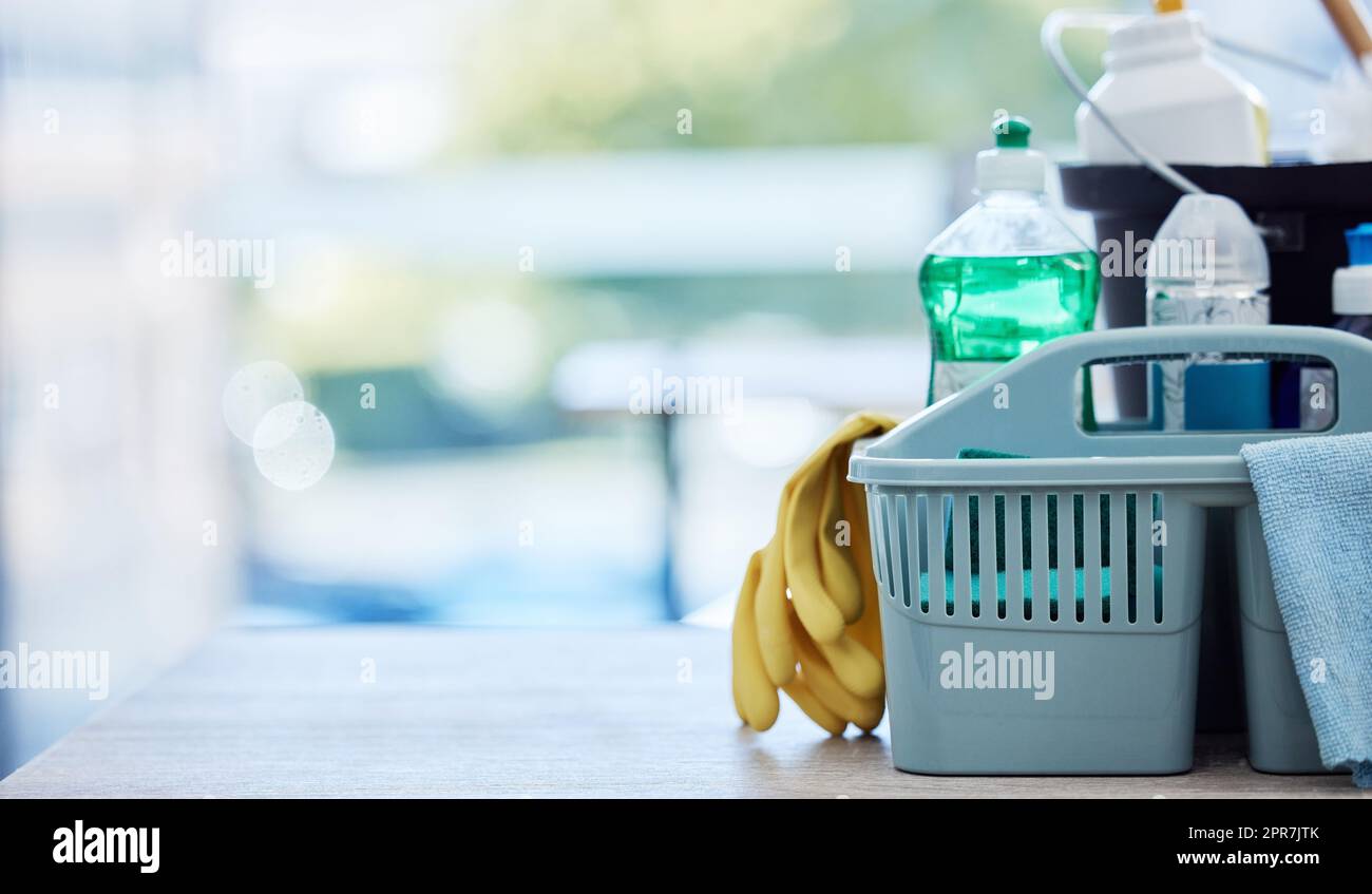 https://c8.alamy.com/comp/2PR7JTK/empty-basket-of-cleaning-products-with-yellow-gloves-on-the-floor-bucket-of-collection-of-cleaning-supplies-and-chemicals-on-the-floor-professional-hygiene-cleaning-products-oh-the-floor-of-a-home-2PR7JTK.jpg