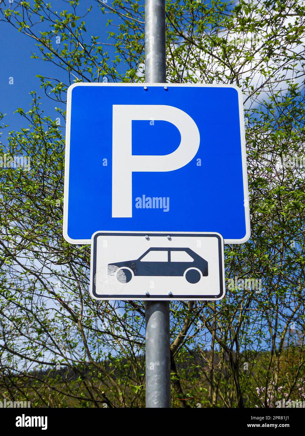 parking sign in Germany Stock Photo Alamy