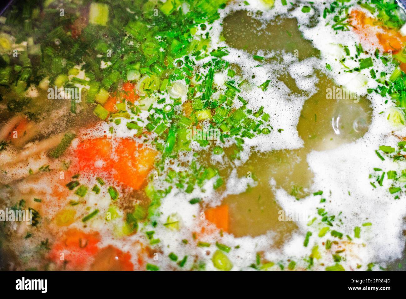 Chicken broth pot stove hires stock photography and images Alamy