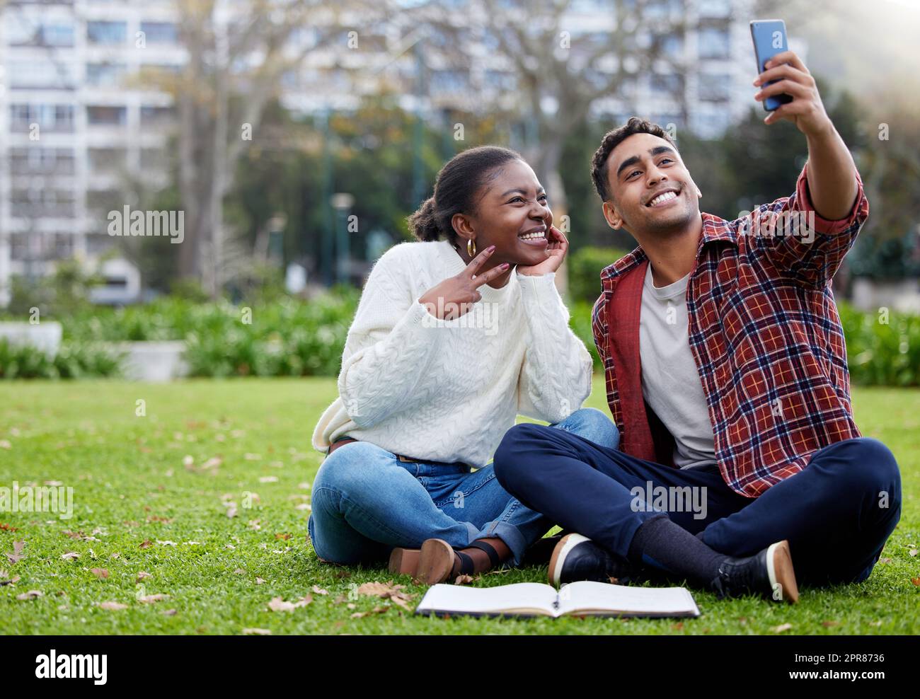 Study break hi-res stock photography and images - Alamy