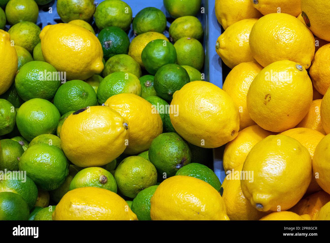 Yellow limes hi-res stock photography and images - Alamy