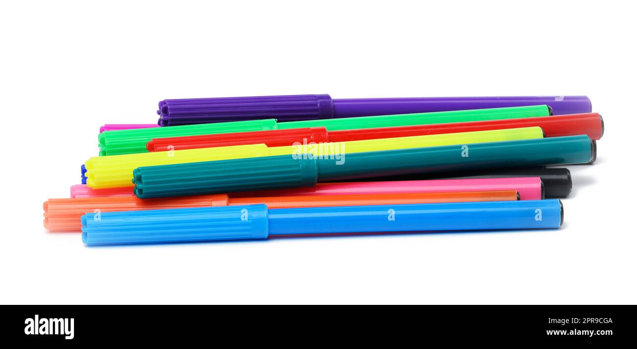 https://c8.alamy.com/comp/2PR9CGA/stack-of-multicolored-felt-tip-pens-isolated-on-white-background-2PR9CGA.jpg