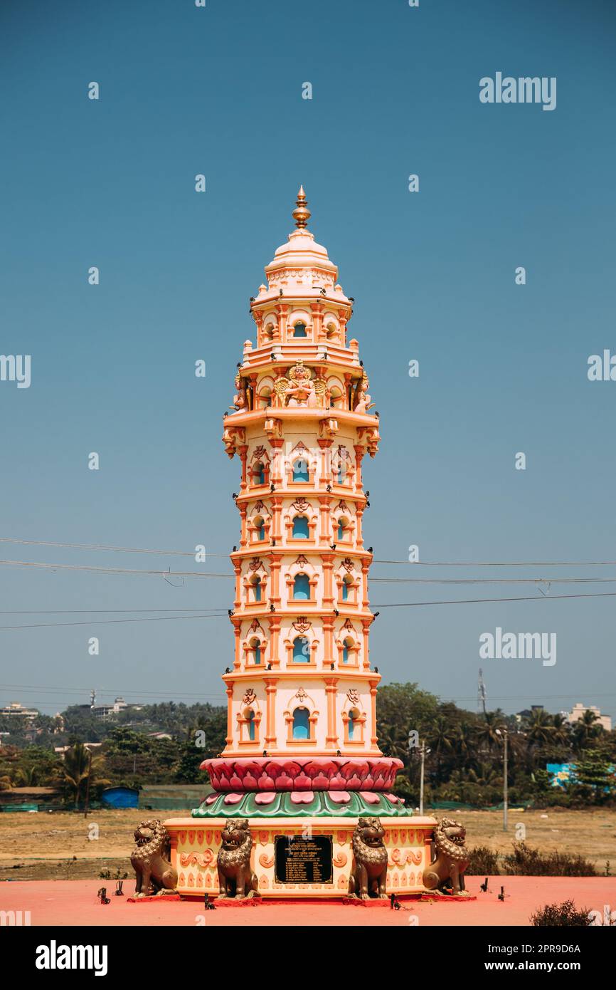 Mapusa, Goa, India. Lamp Tower Of The Shri Dev Bodgeshwar Sansthan Temple. It Has A Shrine Which Is Dedicated To Kanakeshwar Baba Or Bodgeshwar. Landmark And Popular Destination Stock Photo