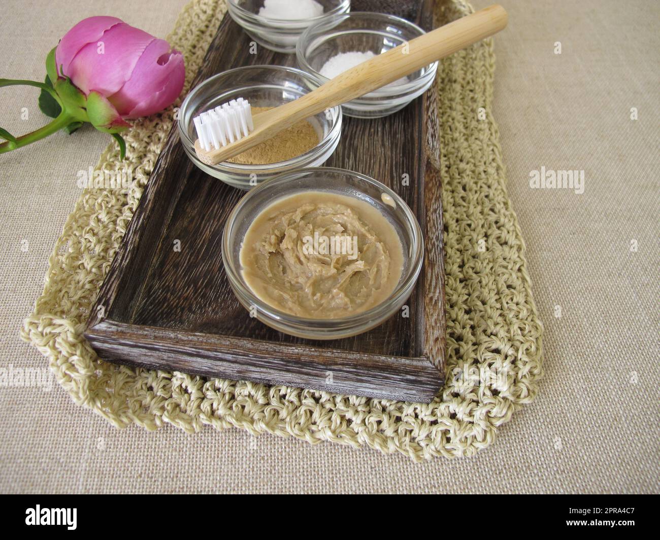 Homemade toothpaste recipe with coconut oil, xylitol and medicinal clay