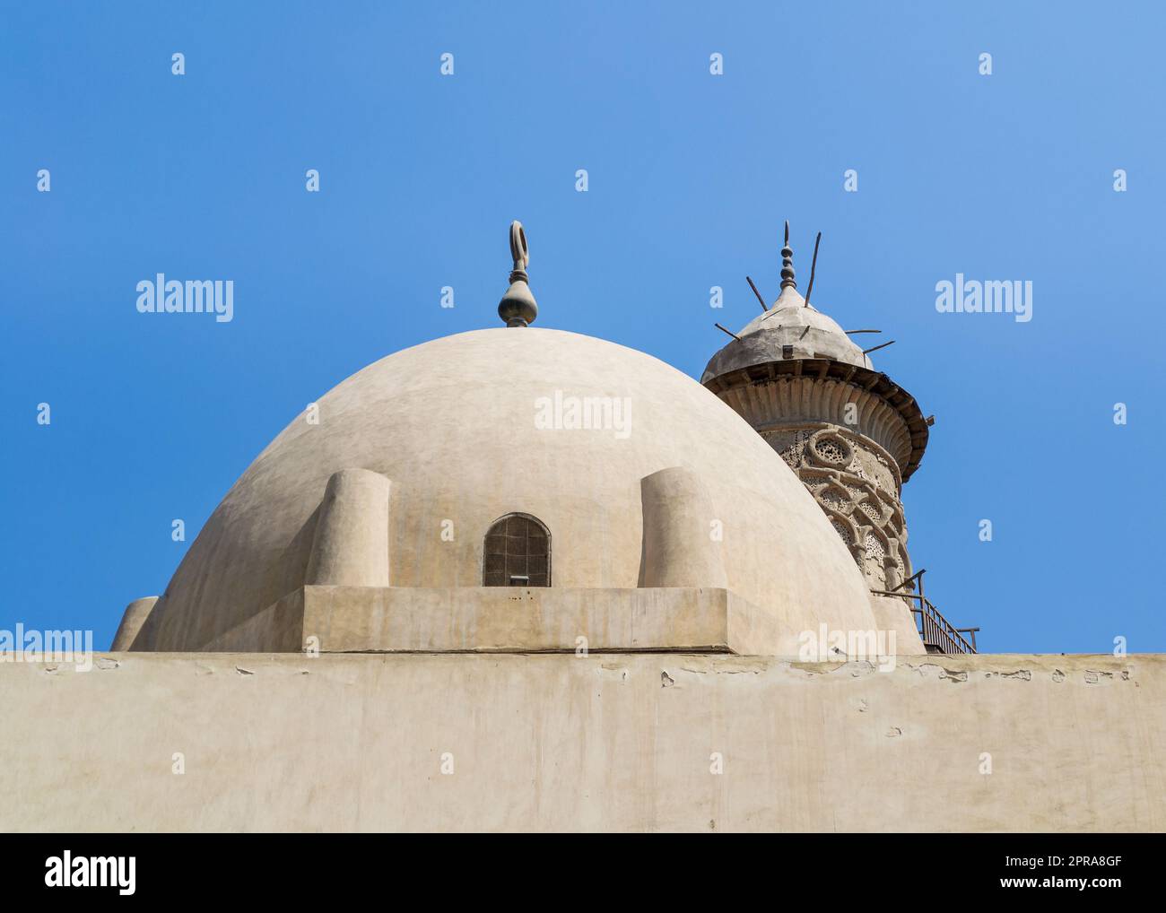Dome at mosque of Sultan Al Nassir Qalawun revealing minaret El Zaher Barquq Mosque, Cairo, Egypt Stock Photo