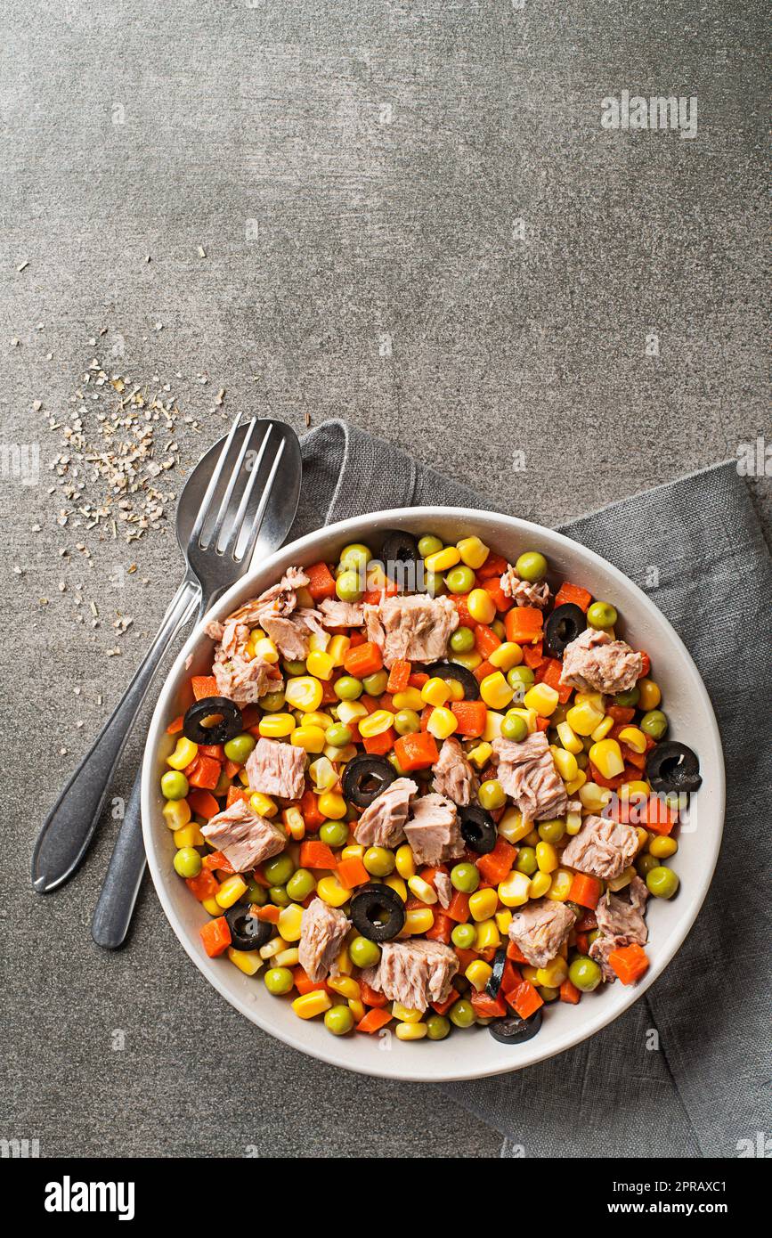 Tuna corn salad Stock Photo Alamy
