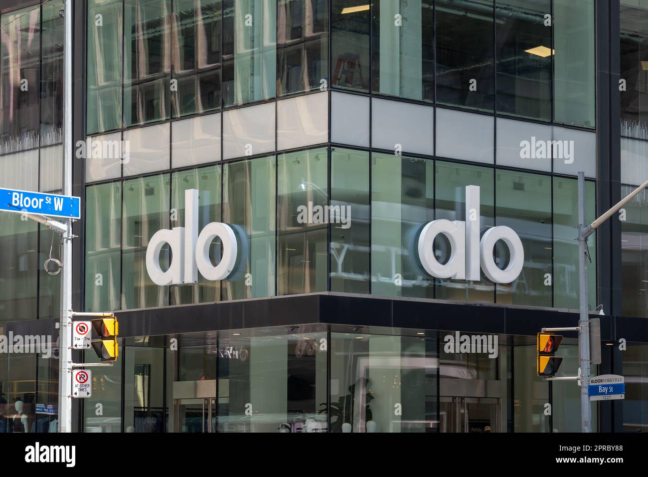 Toronto, ON, Canada - April 26, 2023: An Alo (Alo Yoga) store at the corner of Bay and Bloor in Toronto, Canada. Stock Photo