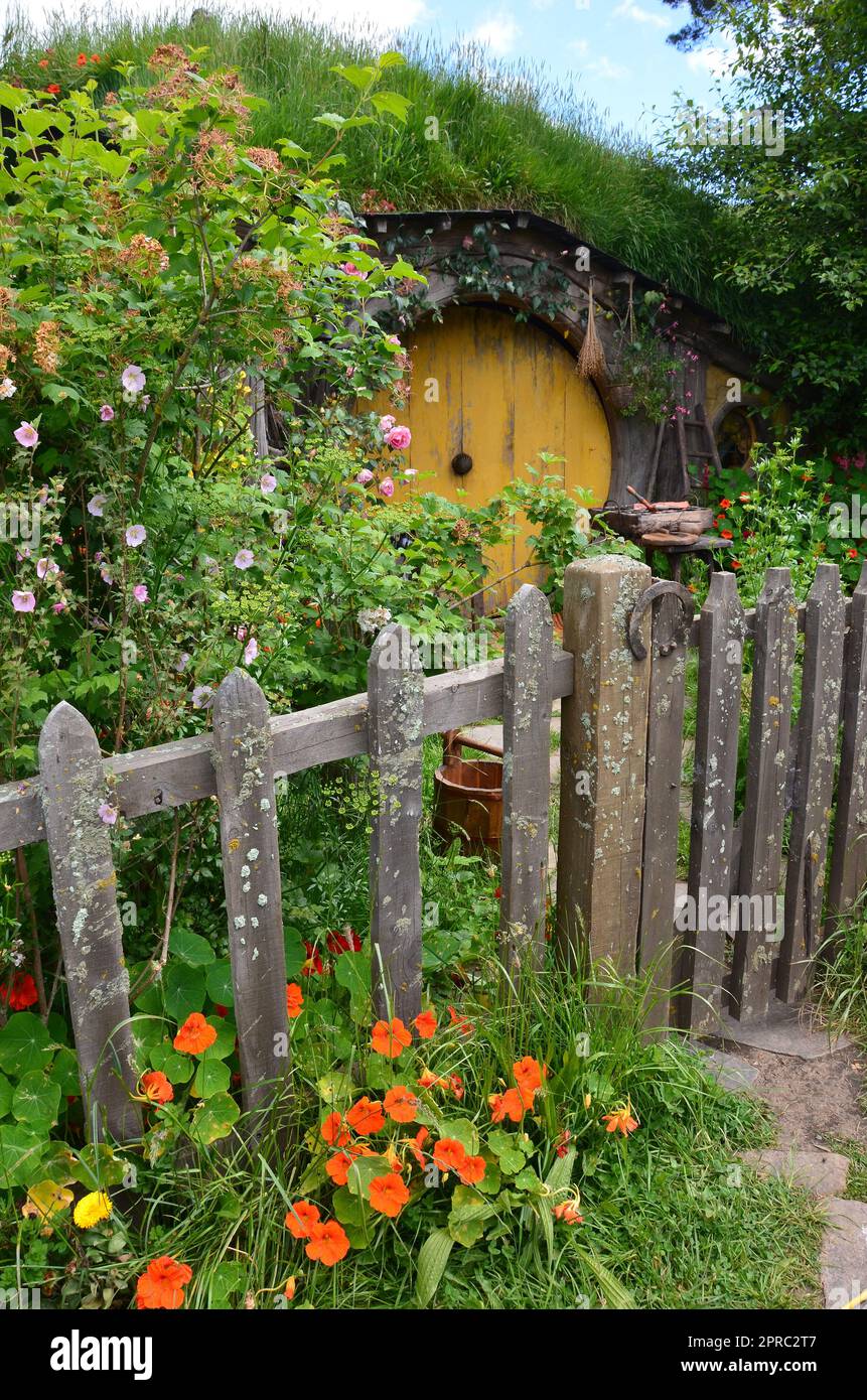 Hobbiton Movie Set and Hobbiton Homes in New Zealand Stock Photo