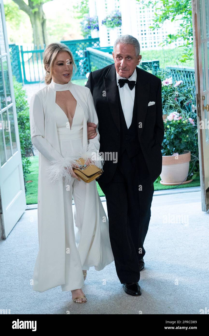 Washington, Vereinigte Staaten. 26th Apr, 2023. Arthur Blank and Ms